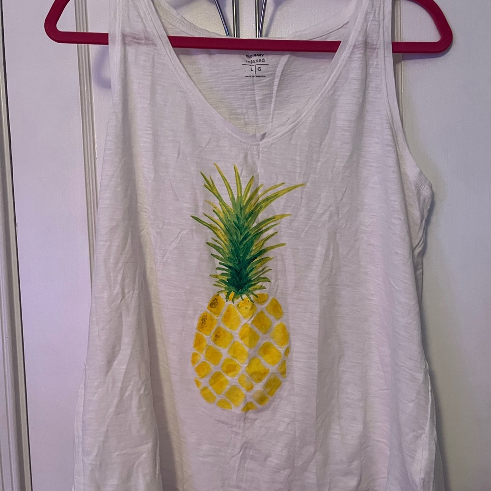 NWT old navy pineapple tank size large